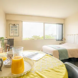 https://chateau-boulard.biarritzhotels.info